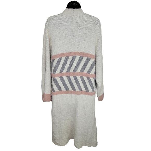 Do Everything in Love Nwot long fuzzy open front cardigan one size Osfm - Picture 3 of 8